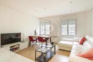 Location Appartement  C. alcalá. Piso en alquiler en calle alcalá