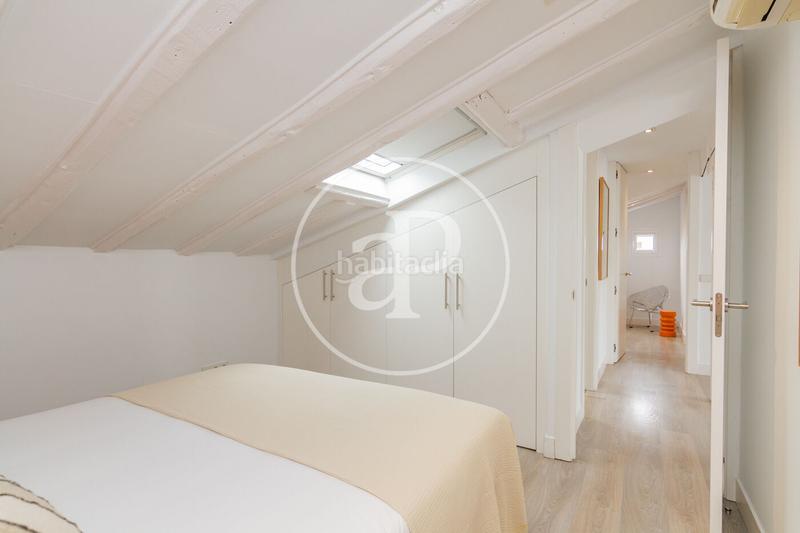 Foto b8e8994f-f567-419c-a2fe-0341f8a1defb. Alquiler ático  en alquiler en palacio en Embajadores-Lavapiés Madrid