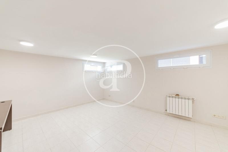 Foto 2dbe32cc-06db-4236-9630-d738328e9b18. Affitto casa con riscaldamento parcheggio in Peñagrande Madrid