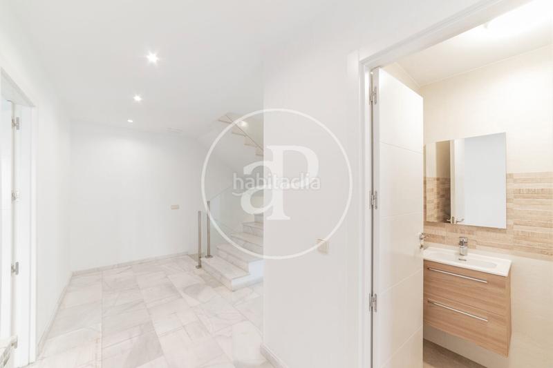 Foto 3b25818e-a9bf-4c98-8815-df0c55b1cf60. Affitto casa con riscaldamento parcheggio in Peñagrande Madrid