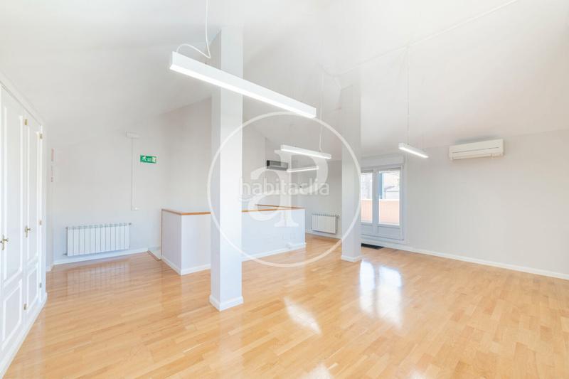 Foto 4572a751-256b-42f1-8beb-36573909ad67. Affitto casa con riscaldamento parcheggio in Peñagrande Madrid