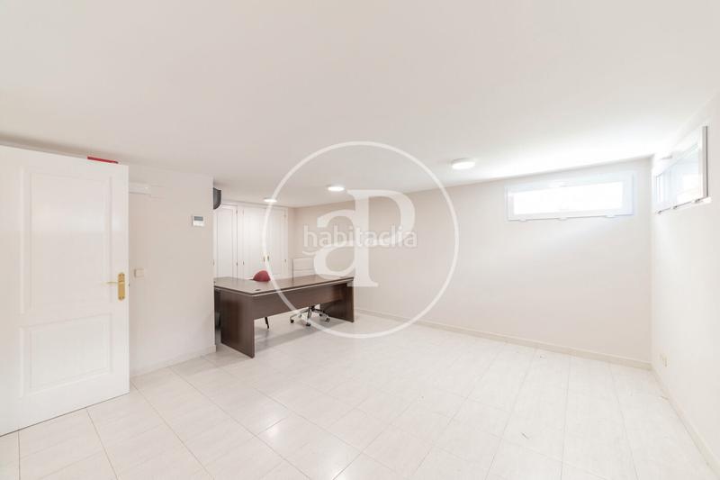 Foto 673d04fe-55e3-4c4e-8afb-a7d440705d89. Rent house with heating parking in Peñagrande Madrid