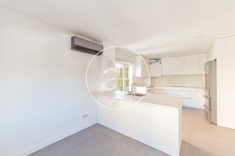 Foto c17135b5-d3a7-44be-83ef-b92c802fefec. Rent house with heating parking in Peñagrande Madrid