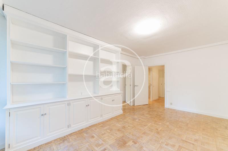 Foto b7241b67-ae61-4b77-b22e-3ac1cb8b30c2. Location appartement avec chauffage piscine dans Ciudad Universitaria Madrid