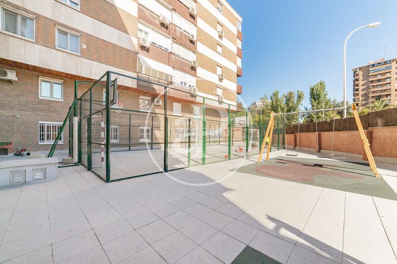 Foto b38179d6-ce2b-433f-a576-69c76613d34a. Rent flat with heating pool in Ciudad Universitaria Madrid