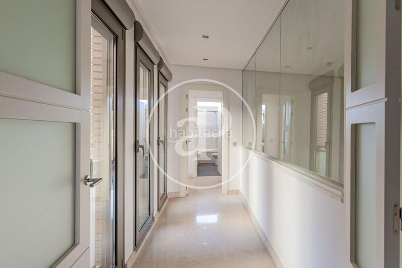 Foto 808a1118-ccae-4410-8373-f7b502cd827e. Affitto casa a schiera con riscaldamento parcheggio piscina in Pozuelo de Alarcón