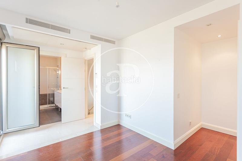 Foto ca894a4e-b799-4f77-943b-9782a141d0fb. Affitto casa a schiera con riscaldamento parcheggio piscina in Pozuelo de Alarcón