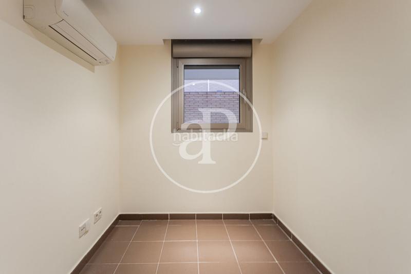 Foto 10c8d887-1f5a-4208-bcc8-23878d5bd265. Alquiler casa adosada chalet en alquiler en La Finca en Pozuelo de Alarcón