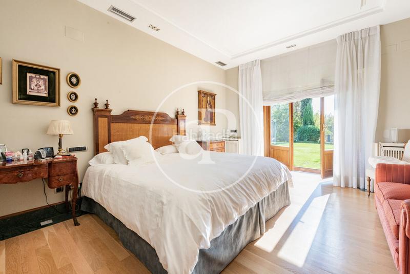 Foto 2a957883-9576-433a-8cfe-f17da6119504. Casa amb calefacció aparcament piscina a Conde Orgaz - Piovera Madrid
