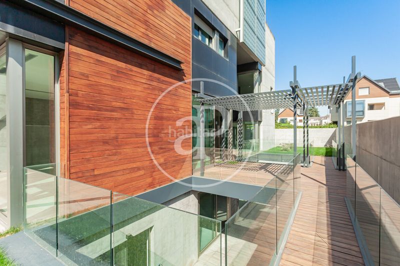 Foto bea94496-d664-4916-99d6-e802015a2c39. Reihenhaus mit heizung parking pool in Ciudad Universitaria Madrid