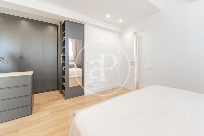 Foto 4027b90e-41fc-40f0-a680-12e643f0a965. Location attique avec chauffage parking dans Lista Madrid