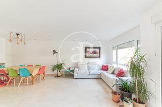 Maison jumelée à Arroyo del Fresno. Chalet adosado en venta en arroyo del fresno