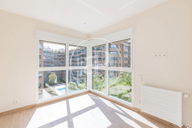 Foto 657d5ca7-d336-48e1-8e0c-c009e655a897. Location appartement avec chauffage parking dans Pacífico Madrid
