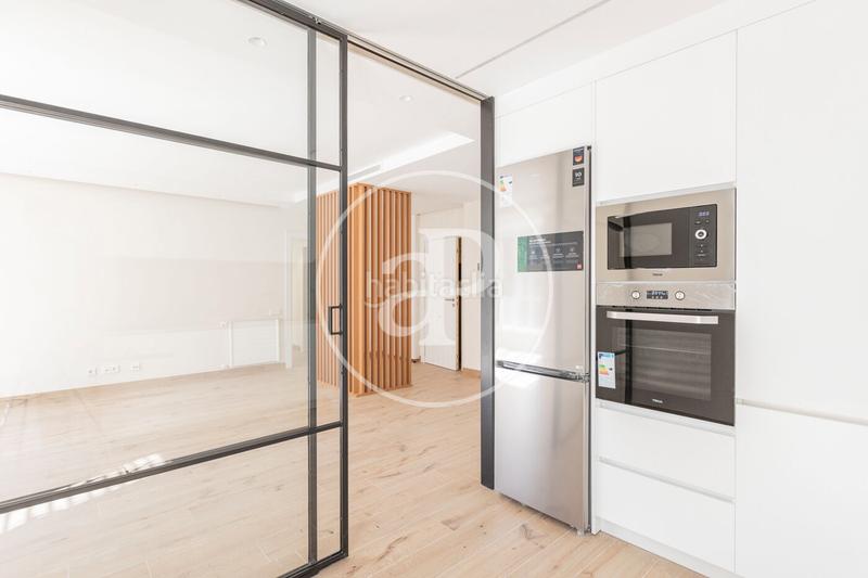 Foto 8890f4a1-0f94-4abb-85fb-59aa81f69f58. Rent flat with heating parking in Pacífico Madrid