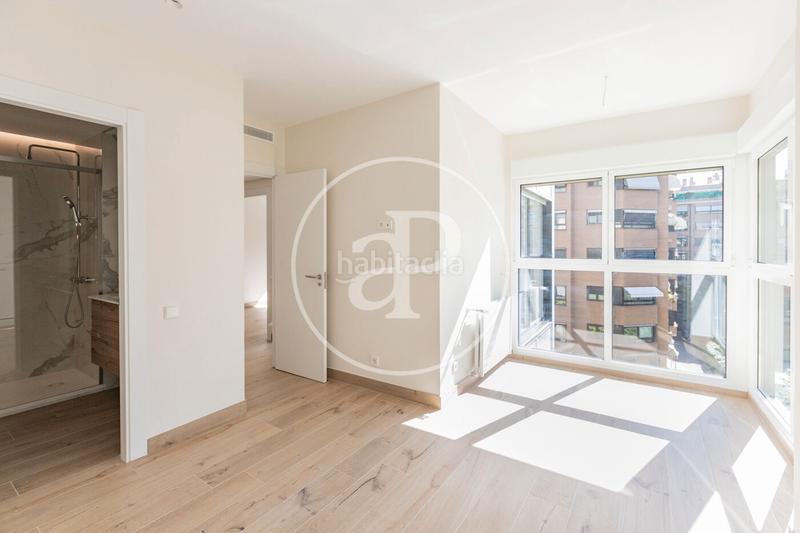 Foto 9a2e365a-8dc1-46ff-aab4-5819ce6ac402. Rent flat with heating parking in Pacífico Madrid