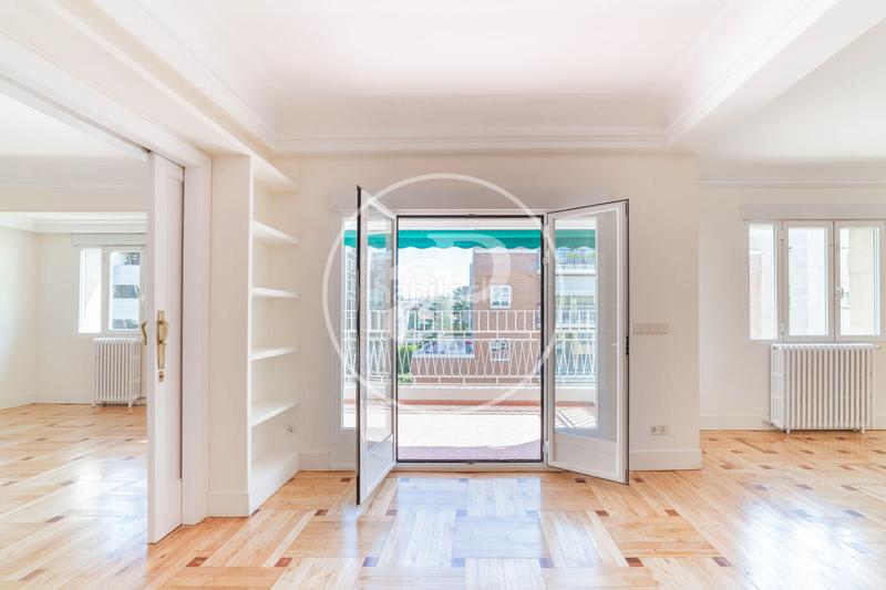 Foto a323bb67-f84e-4506-ae92-cc4d2c54e701. Location appartement avec chauffage dans Almagro Madrid