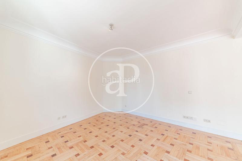 Foto 4d32c689-5273-4b8f-a135-24e85d85544f. Miete etagenwohnung mit heizung in Almagro Madrid