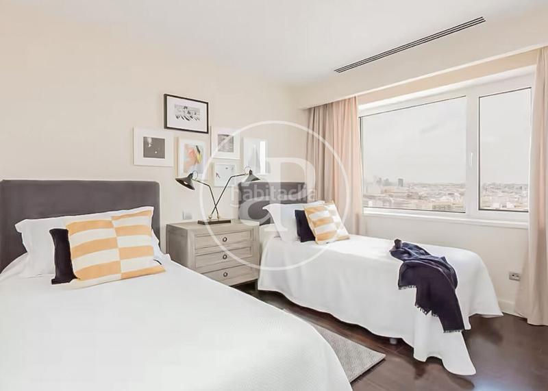 Foto f8b474c7-29a8-4a6f-8846-a2c5d0d33cfc. Location appartement dans plaza de españa 18 dans Argüelles Madrid