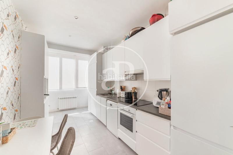 Foto 404f6934-efba-40fa-ae6b-62c52d1e117b. Location appartement avec chauffage parking dans Hispanoamérica-Bernabéu Madrid