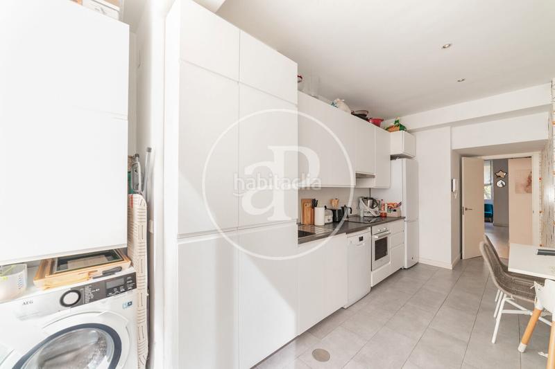 Foto 820b2360-0f6d-49f5-9946-567687f52da3. Location appartement avec chauffage parking dans Hispanoamérica-Bernabéu Madrid