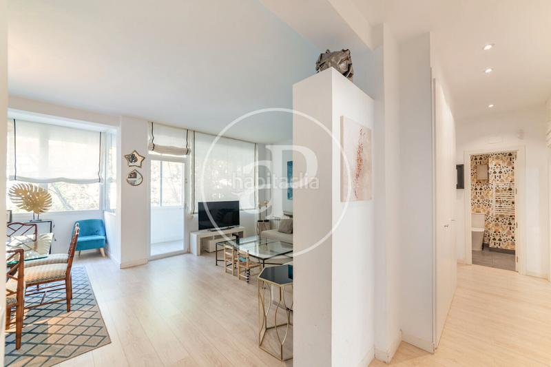 Foto c18ae5b2-80b6-4496-a9b4-e5808d3fb913. Location appartement avec chauffage parking dans Hispanoamérica-Bernabéu Madrid