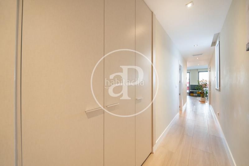 Foto 5b849c51-7026-41b4-a3a0-9995b580c558. Rent penthouse with heating parking in Goya Madrid