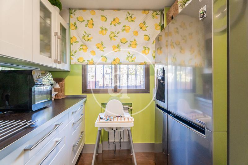 Foto 17178771-d5a6-4da0-b1e7-a5be21c68913. Reihenhaus mit heizung parking pool in Estación Pozuelo de Alarcón