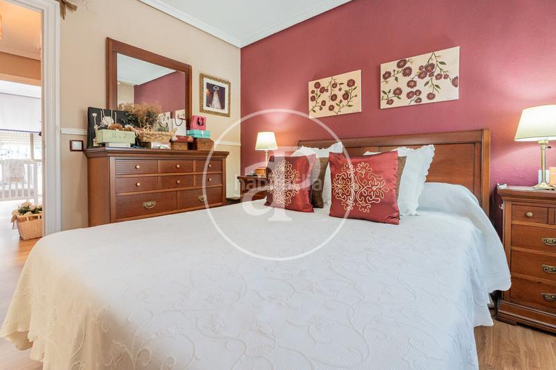 Foto 6ff2fb63-4586-46be-9165-73d52da20ba7. Reihenhaus mit heizung parking pool in Estación Pozuelo de Alarcón