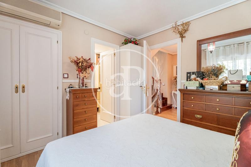 Foto 91745af2-9994-4019-a22e-680000c154a3. Reihenhaus mit heizung parking pool in Estación Pozuelo de Alarcón