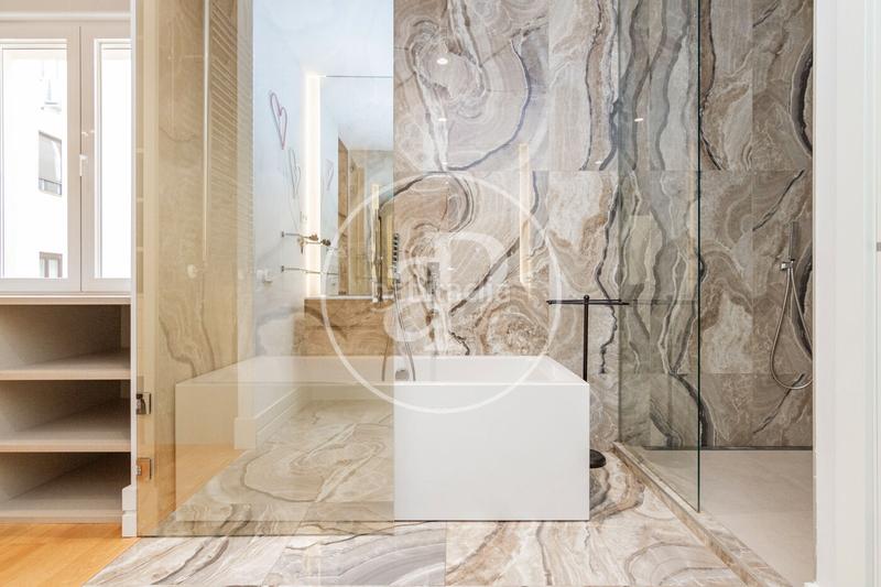 Foto 85b45d6d-20b5-4e27-b159-827f1167ffaf. Affitto appartamento con riscaldamento parcheggio in Madrid