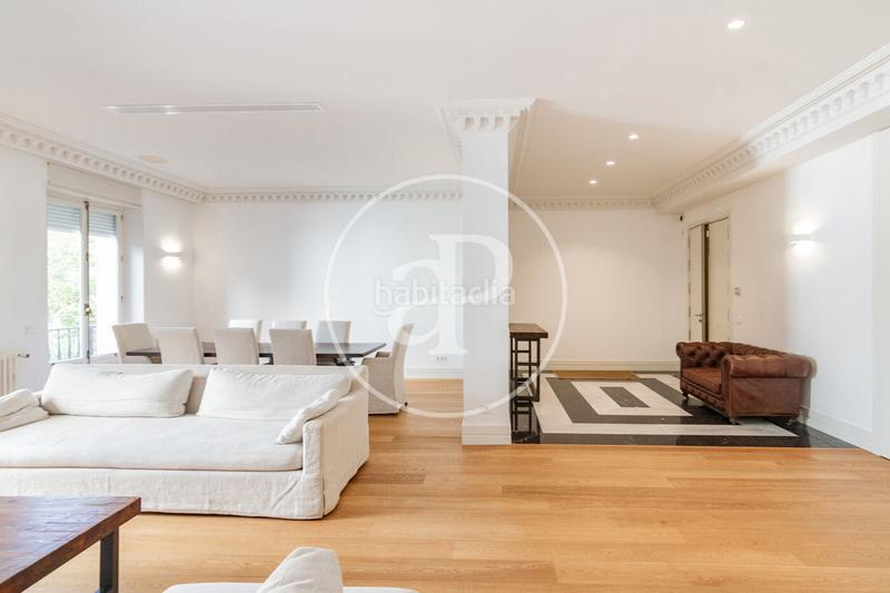 Foto 3ea230eb-81a6-475b-bf1f-1a74a23fe46c. Location appartement avec chauffage parking dans Cortes-Huertas Madrid