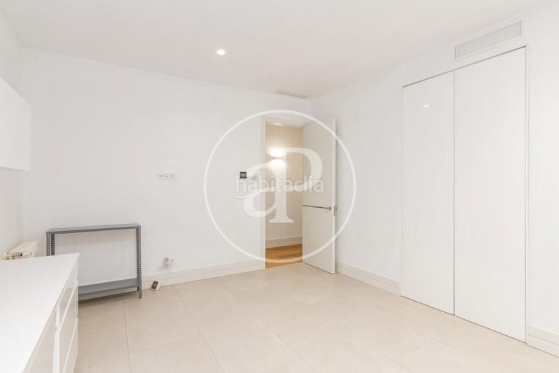 Foto 42d35372-588e-4240-b114-66eb152c99ec. Location appartement avec chauffage parking dans Cortes-Huertas Madrid