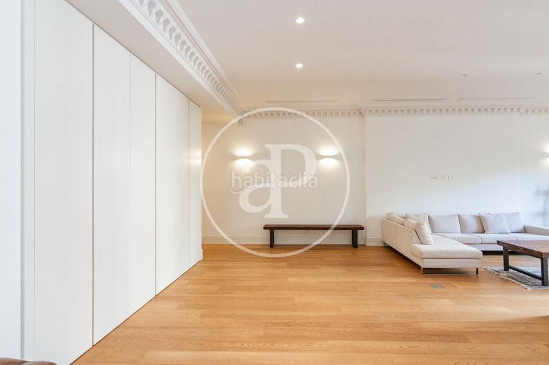 Foto 1c24b326-1df1-4881-b135-591c605dfcfc. Rent flat with heating parking in Cortes-Huertas Madrid