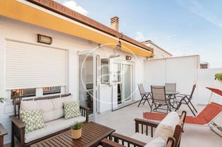 Miete Dachwohnung  C. de montesa. Ático en alquiler en calle montesa