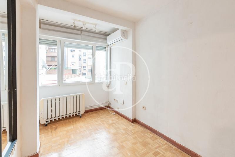 Foto 169ecbdb-084e-410b-94d2-7b6156191afb. Alquiler piso  en alquiler en calle lopez de hoyos en Madrid