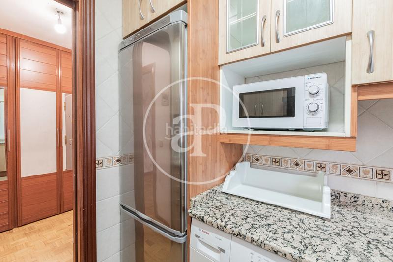 Foto b3c5730c-a604-41aa-9e69-f3271593d570. Alquiler piso  en alquiler en calle lopez de hoyos en Madrid