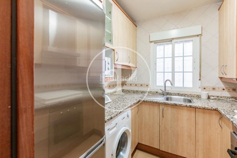 Foto 0337b4b5-0614-4427-99c7-e2359daf1e8d. Miete etagenwohnung mit heizung in Colina Madrid