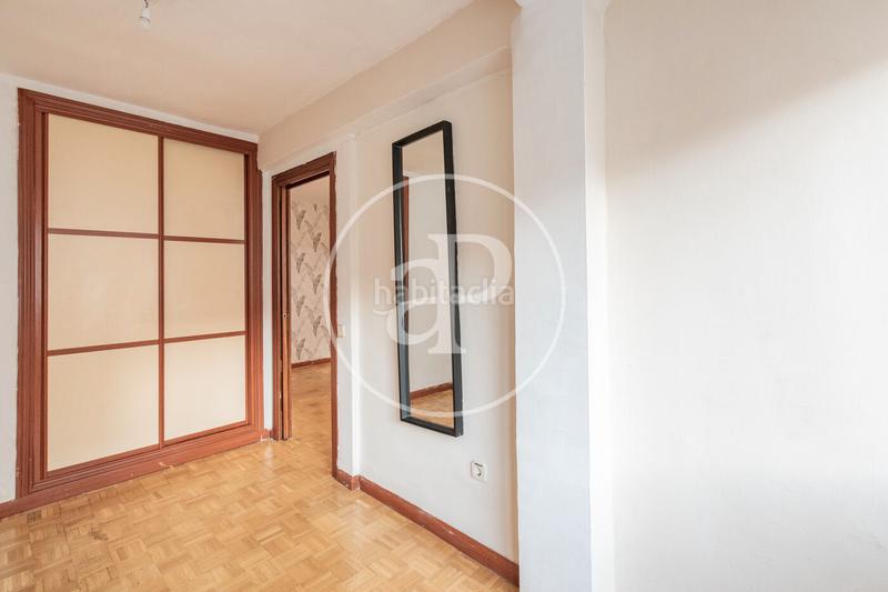 Foto 4ccbc706-0e8f-474d-bc1a-62abb8ca1463. Miete etagenwohnung mit heizung in Colina Madrid