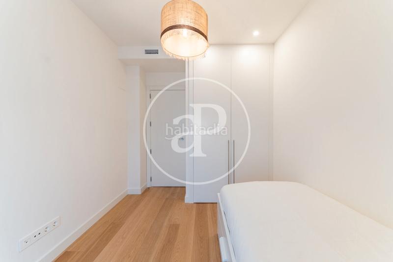 Foto 8893fdcf-1abf-42c9-9f8c-9f132e4dfb37. Location appartement avec chauffage parking piscine dans Madrid