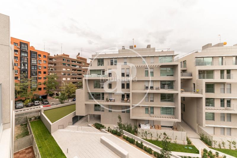 Foto bd0d3485-a00d-4efb-a068-6001db8c9dfd. Location appartement avec chauffage parking piscine dans Madrid