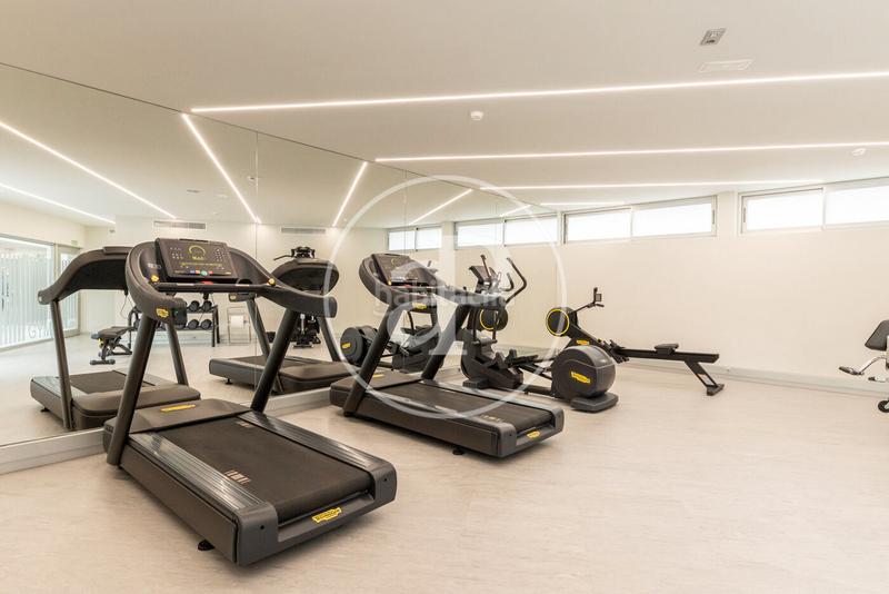 Foto adc876a0-342c-43d0-b9e2-0b9a49582bd8. Miete etagenwohnung mit heizung parking pool in Acacias Madrid