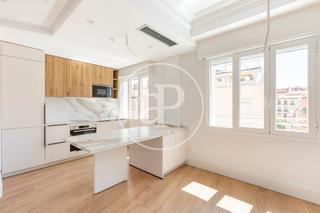 Pis a Argüelles. Piso en venta en arguelles