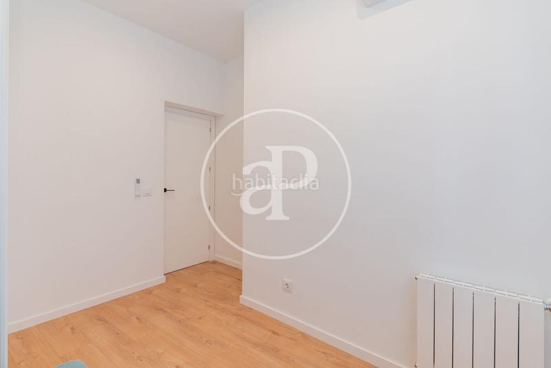 Foto 8a97077d-09f0-47a0-89de-e3bcb1e50515. Miete etagenwohnung mit heizung in Lista Madrid