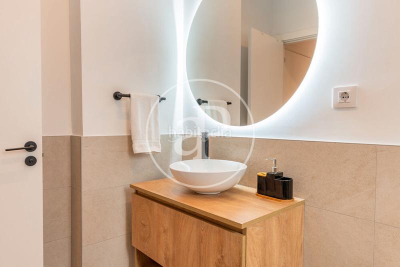 Foto a3018e4a-3a8c-49a6-9ffd-a25b1d305d03. Miete etagenwohnung mit heizung in Lista Madrid