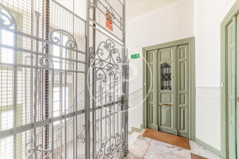 Foto 019e1054-83a1-4950-8db2-19d5ed661a13. Àtic amb calefacció a Lista Madrid