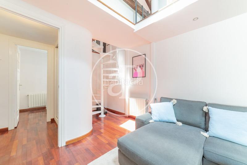 Foto 92c38ee9-ca8d-4e3d-895f-45a2b0710172. Àtic amb calefacció a Lista Madrid