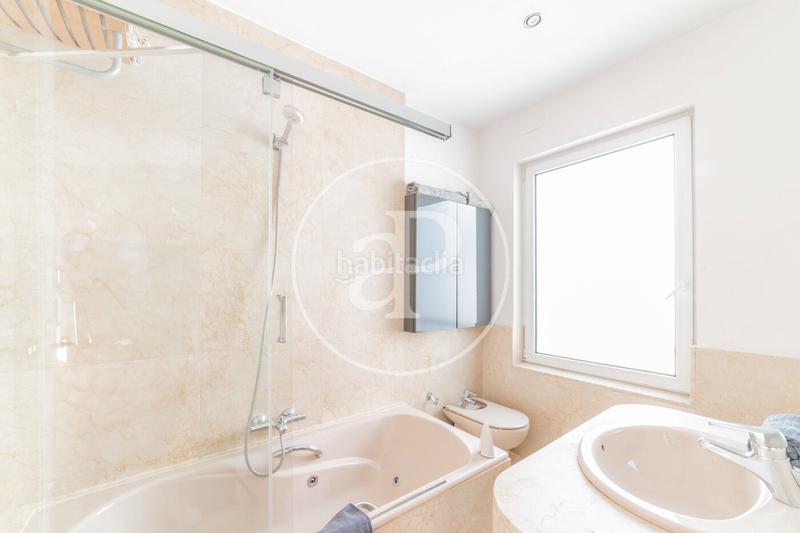 Foto a09c6240-db3f-448e-8864-d3b3c93d4cbc. Àtic amb calefacció a Lista Madrid