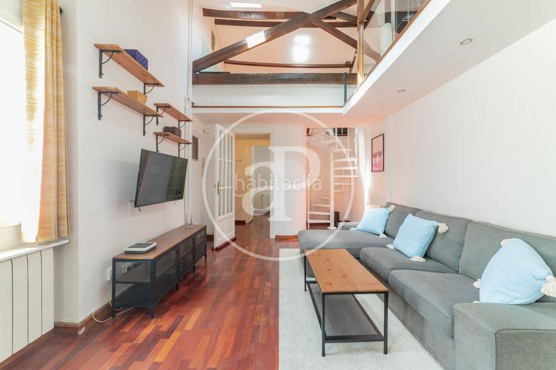 Foto d21b3510-1fcb-4660-bab9-6cf7537c3f1a. Àtic amb calefacció a Lista Madrid