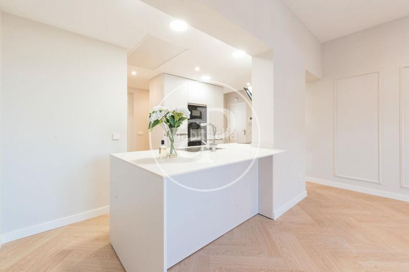 Foto f11b680f-f225-482d-b042-a5a6f82c00a0. Appartamento con riscaldamento in Lista Madrid