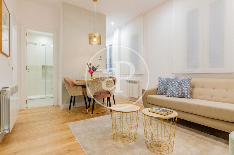 Foto 4c801d30-2fa1-4eb5-8729-a6ad8a1fc5d3. Location appartement dans calle de juan bravo 63 dans Madrid